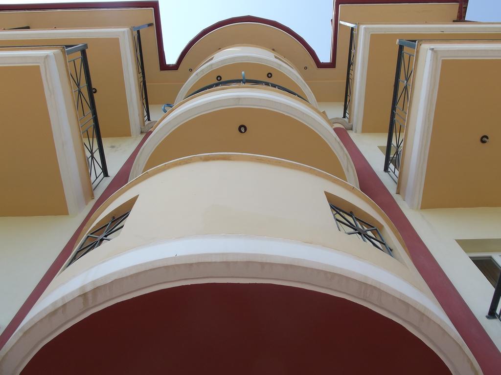 Hotel Metropole Leptokarya  Exterior photo